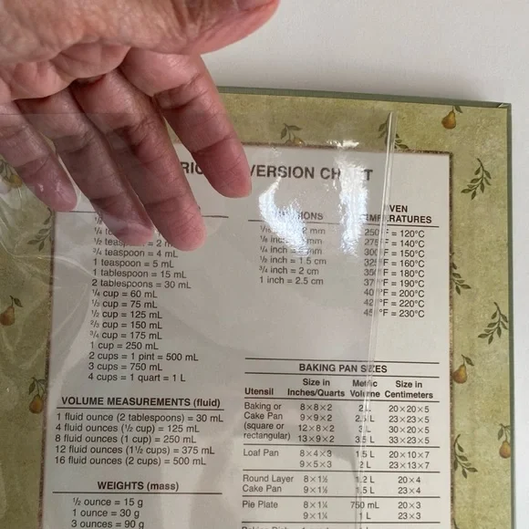 Recipe Keeper with blank recipe cards - Picture 6 of 7